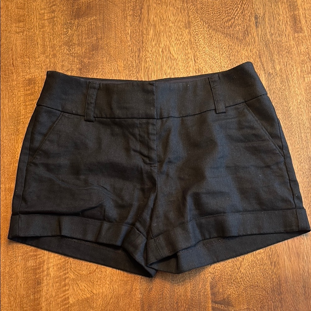 Express medium rise  Black Women's Shorts (4)